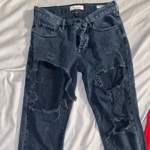 PacSun Distressed Jeans